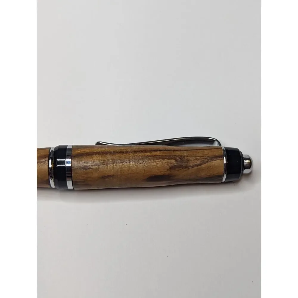 Graduate Twist Pen Silver Metal Finish Oak‎ Body Hand Turned Pen